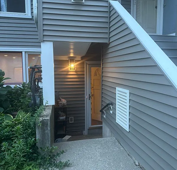 136 Maple Ave #B — Photo 14