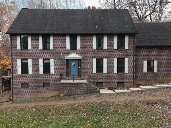 4357 Plank Rd, Natural Bridge, VA 24578