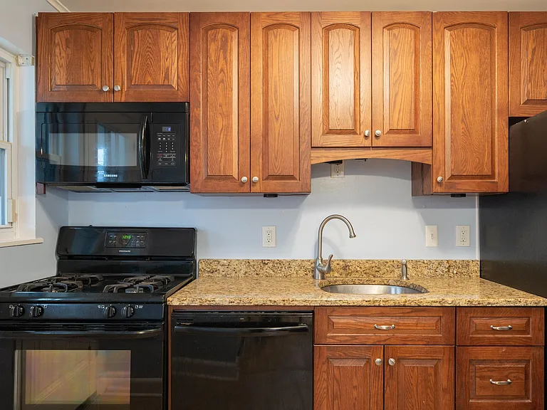 8518 Water Oak Rd — Photo 5