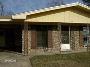 103 Phyllis Dr, Gulfport, MS 39503
