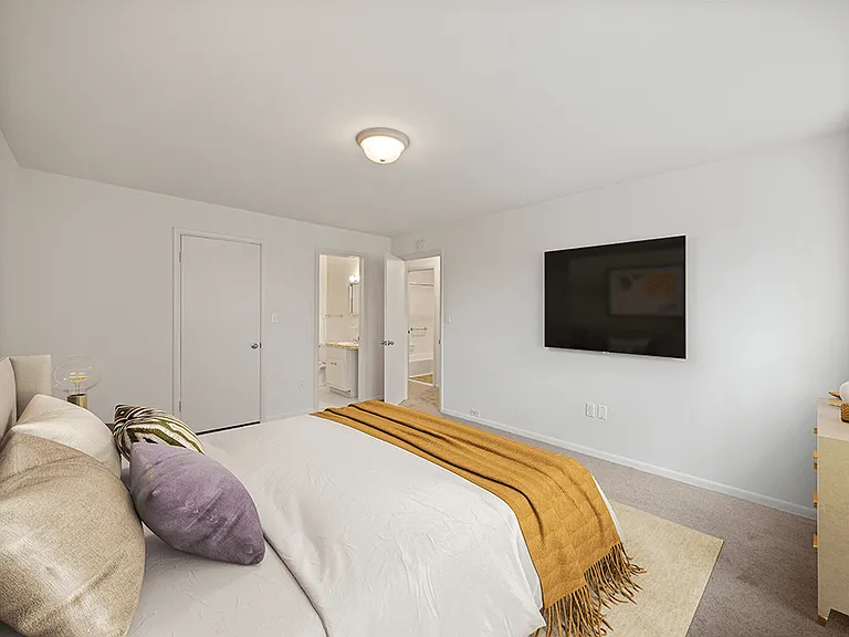 Large Primary Bedroom