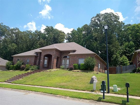 3rd image of 3726 Grand Oaks Dr
