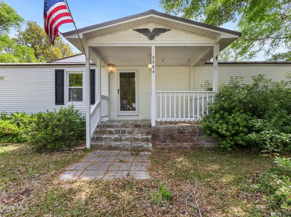 2564 Nickle Street SW, Supply, NC 28462