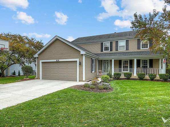 809 Arrowhead Ln, St Charles, IL 60174