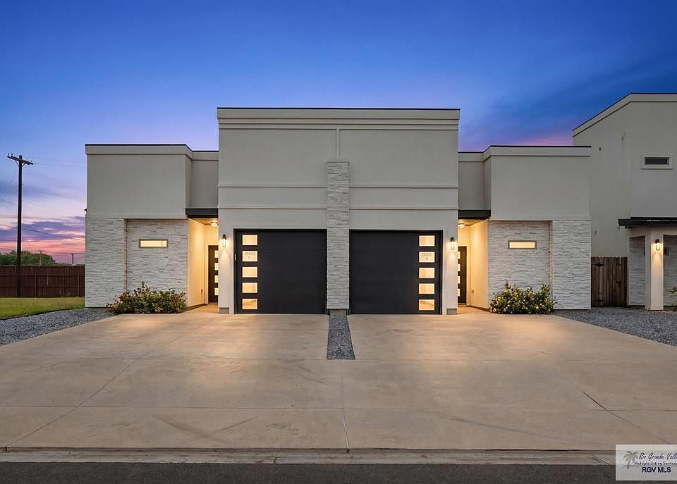 1st image of 2005 New Combes Rd