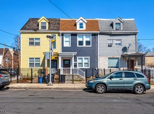 299A 7th Ave, Newark, NJ 07107