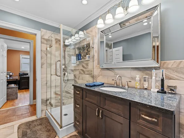 17 Acorn Drive image 18 of 45