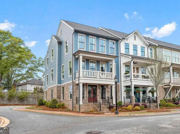 805 Maplewood Dr, Roswell, GA 30075
