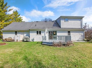 7789 S 66th St, Franklin, WI 53132
