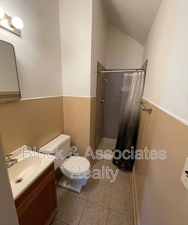 2nd image of 133 E Academy St APT 2