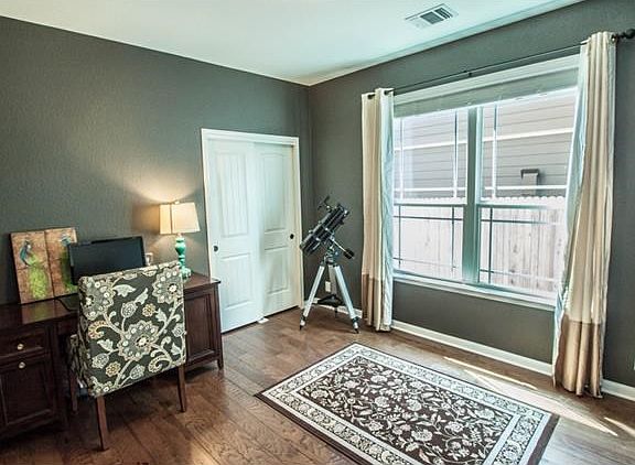 5th image of 8605 Rock Pigeon Dr