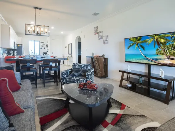 18028 Gawthrop Dr #404, Bradenton, FL 34211