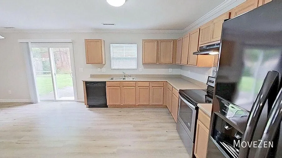 4435 Stonewall Dr Raleigh NC 27604 Modern Home, Amazing Location and Community — Photo 4