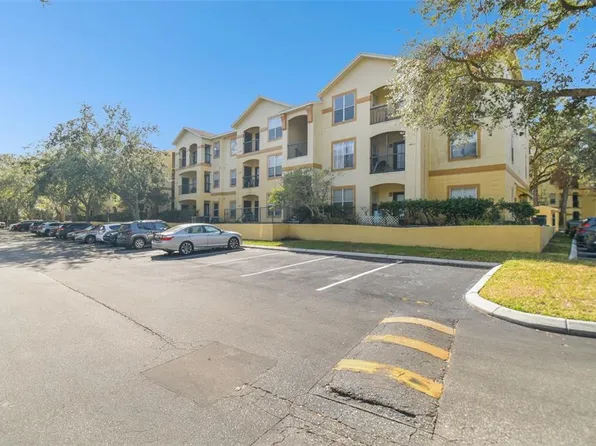 5612 Pinnacle Heights Cir APT 304, Tampa, FL 33624