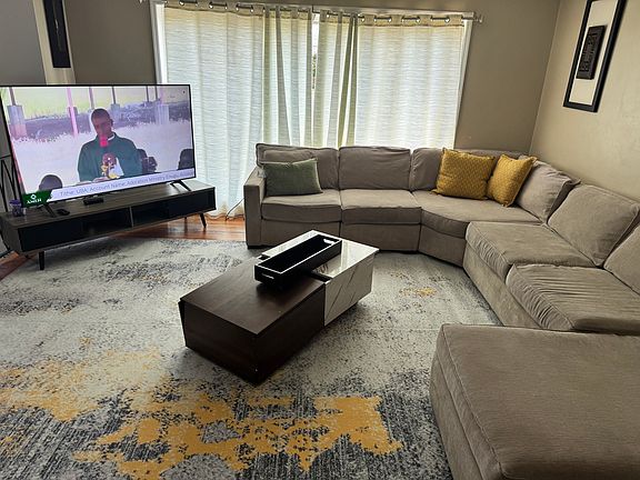 2nd image of 2640 Fox Blvd APT A