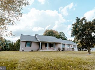 68 E Darby Cir, Dover, DE 19904