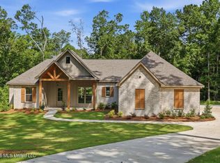 922 Mullican Rd, Florence, MS 39073