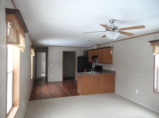 224 Old State Rd, Erving, MA 01344