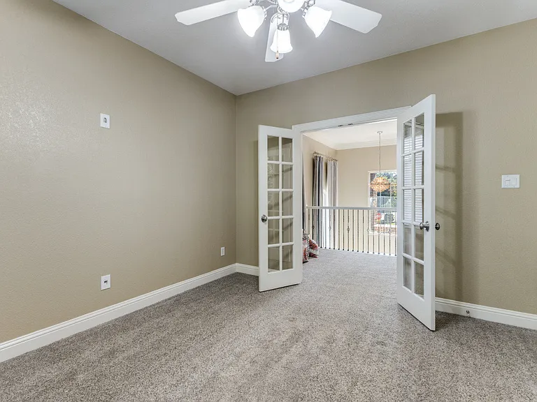 4931 Homer St #4931 — Photo 23
