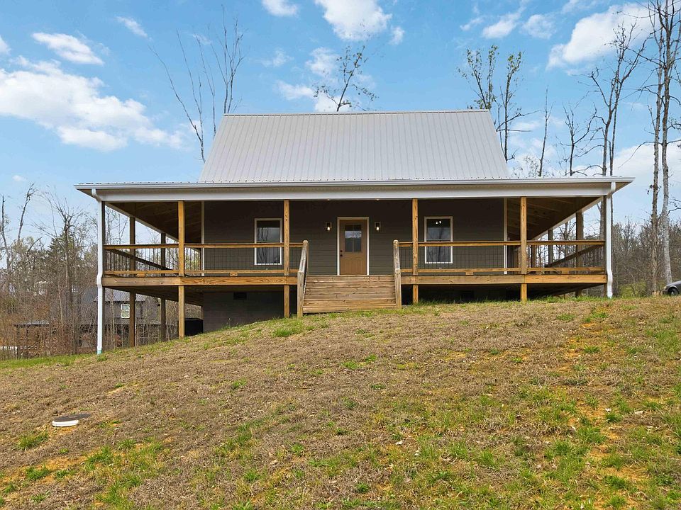 1st image of 131 Pumpkin Creek Cir