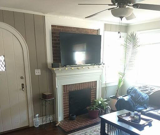Living room with ceiling fan