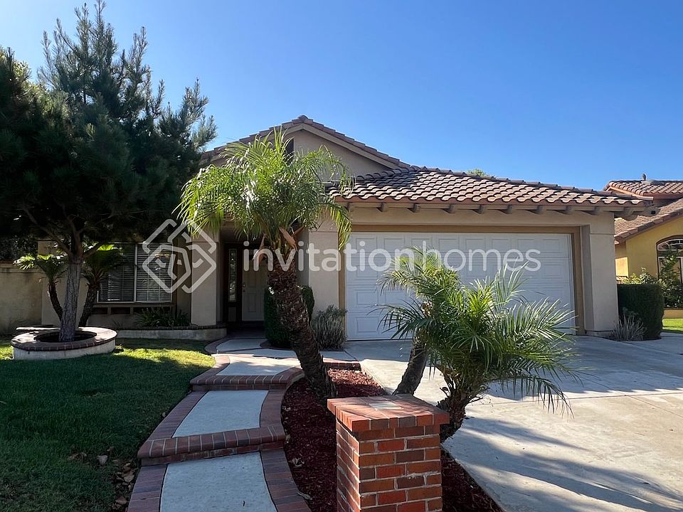 1st image of 2198 Saddleback Dr