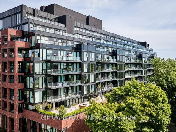 2799 Kingston Rd, Toronto, ON