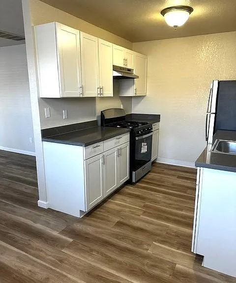 Birchwood Apartments — Photo 38