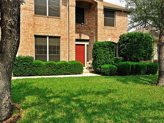 2nd image of 2118 Simbrah Dr