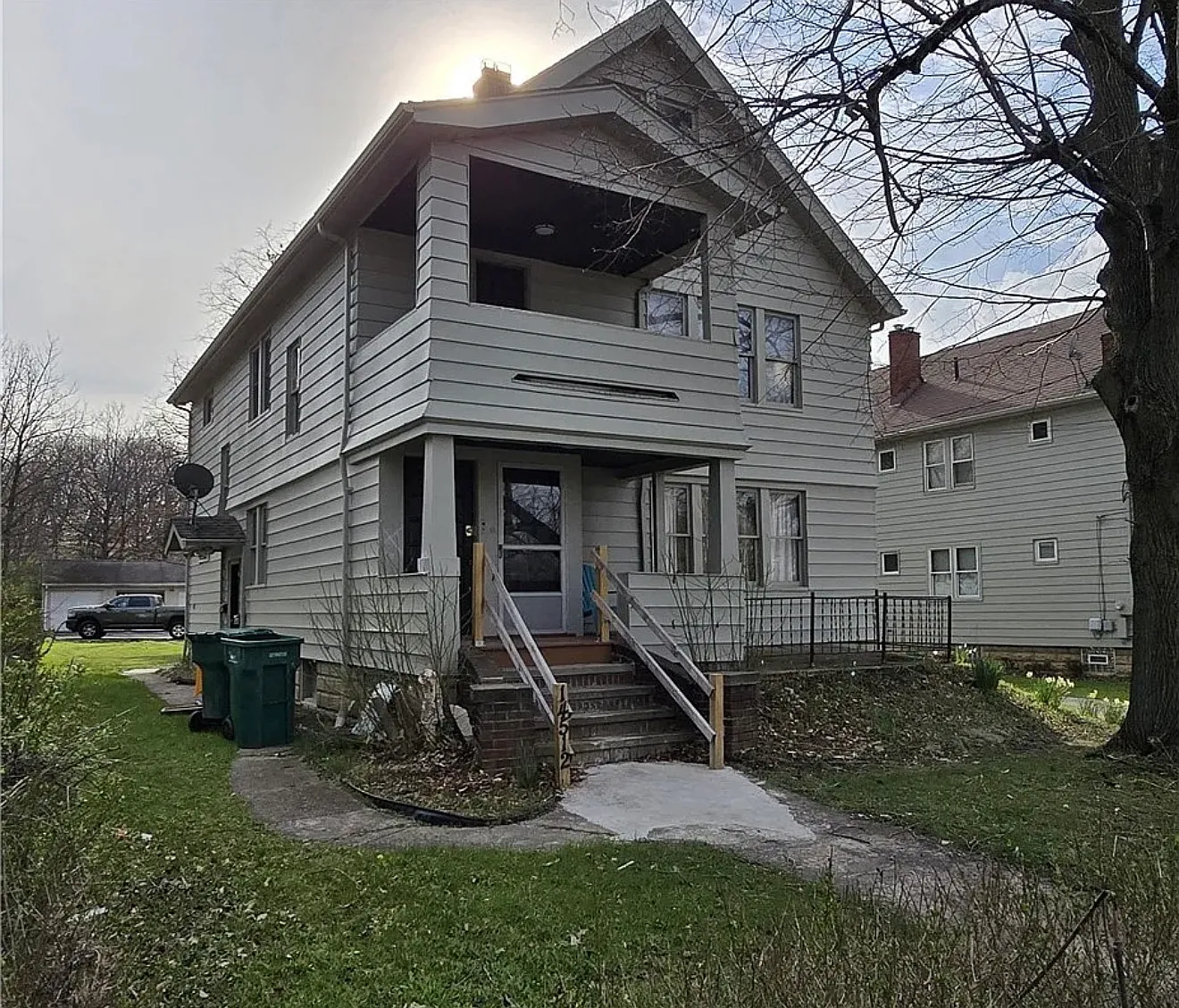 3 bed, 609 sqft, $1,650 — Photo 1