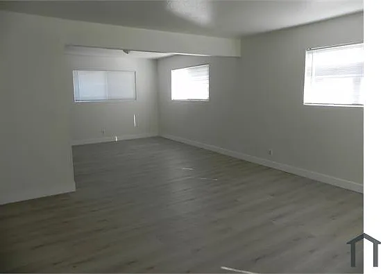 124 E Stanislaus St #202 — Photo 5