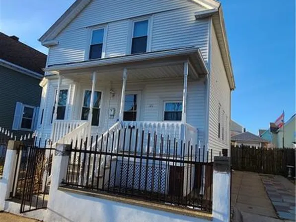 111 Dora St, Providence, RI 02909