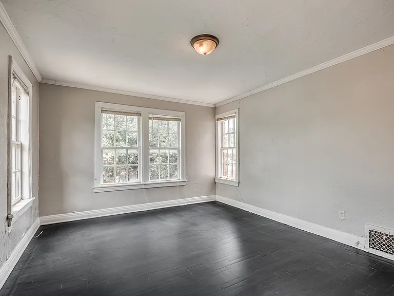 1803 NW 22nd Street - 2301 N. Florida — Photo 38