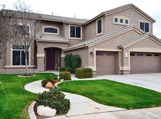 3233 S Ponderosa Dr, Gilbert, AZ 85297