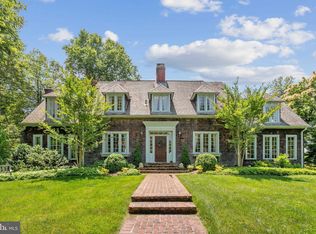 1030 Pine Hill Rd, Mc Lean, VA 22101