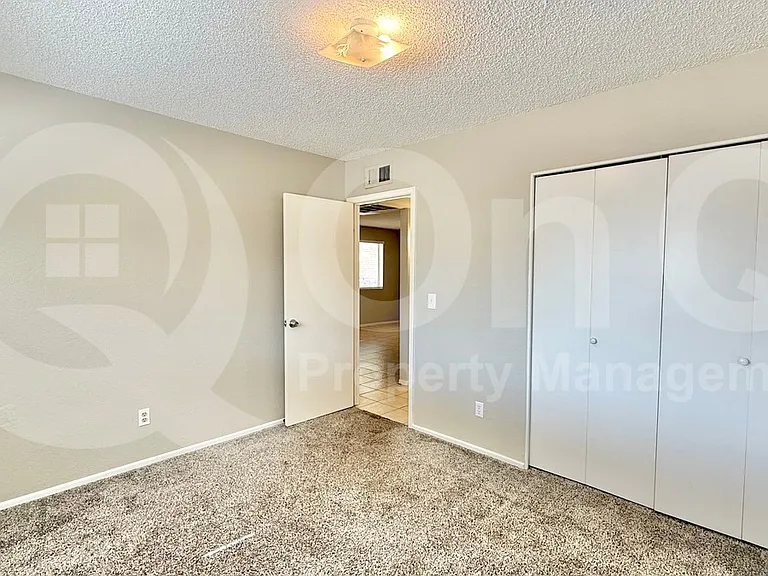 1861 N Center St #2 — Photo 9
