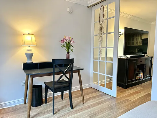 Rented by NY Living Solutions | media 14