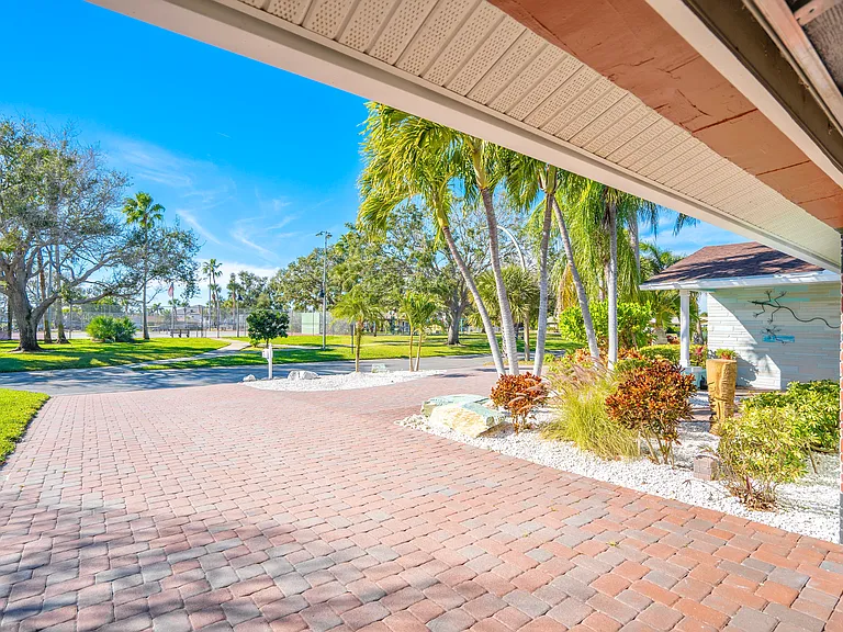 3003 W Vina Del Mar Blvd — Photo 56