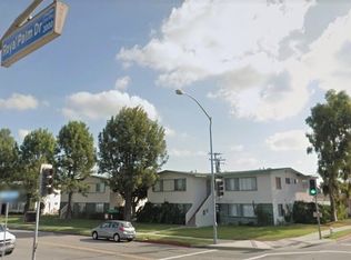 3008 Royal Palm Dr APT C, Costa Mesa, CA 92626