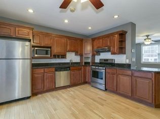 454 W 4th St, South Boston, MA 02127