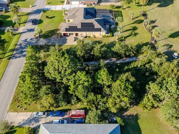 2600 Masters Blvd, Navarre, FL 32566