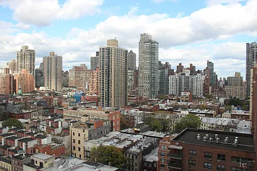 Rented by Hecht Group