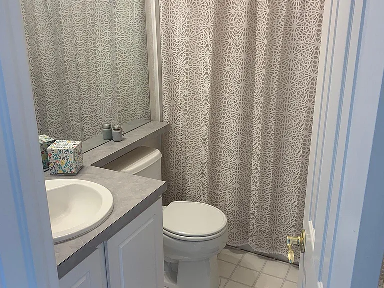 638 Beauprez Ave — Photo 8