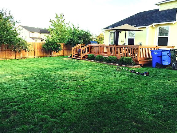 3rd image of 1134 Nepean Dr SE