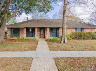 7915 Director Dr, Baton Rouge, LA 70817