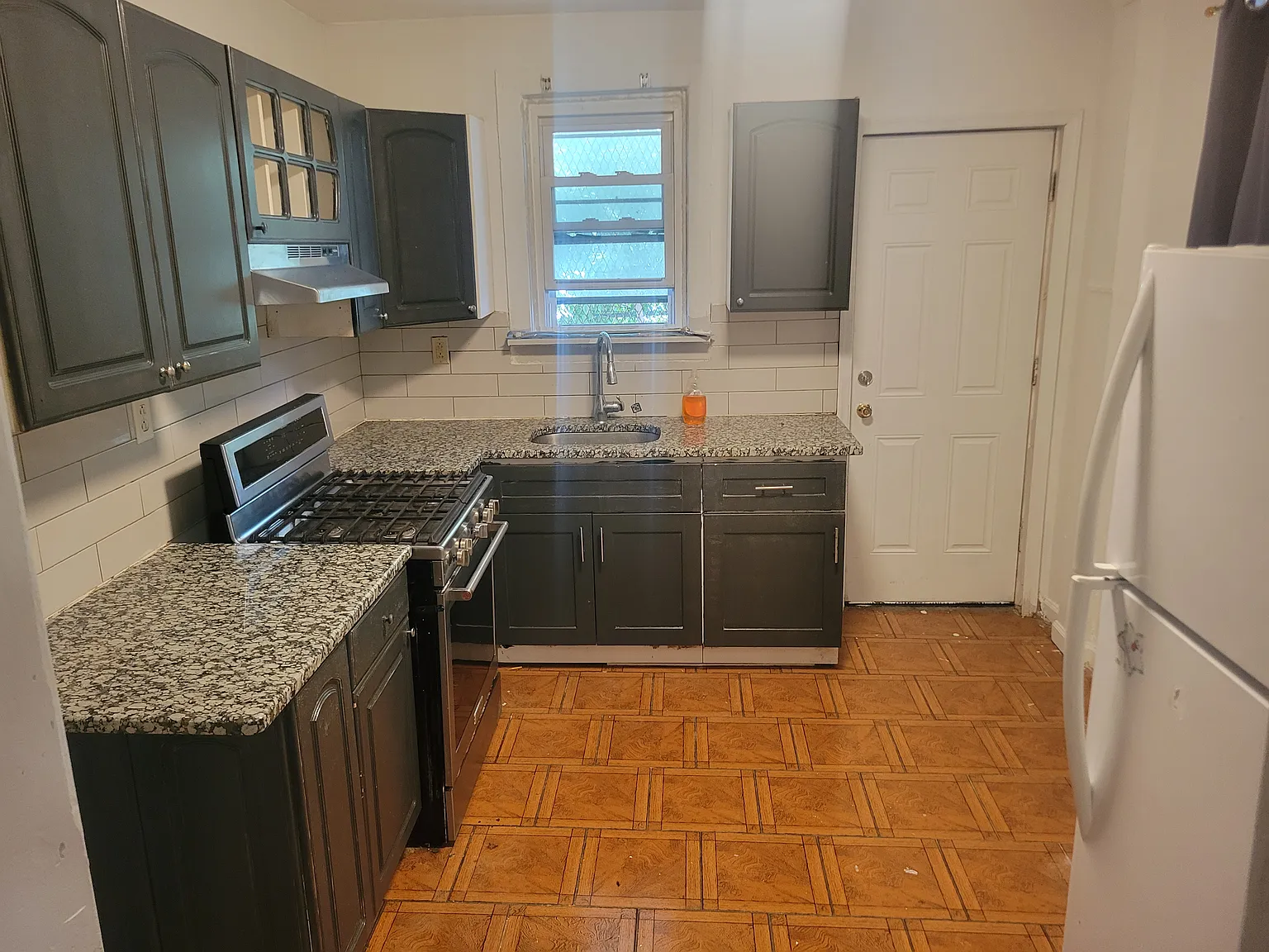 3 bed, 1197 sqft, $1,400 — Photo 4