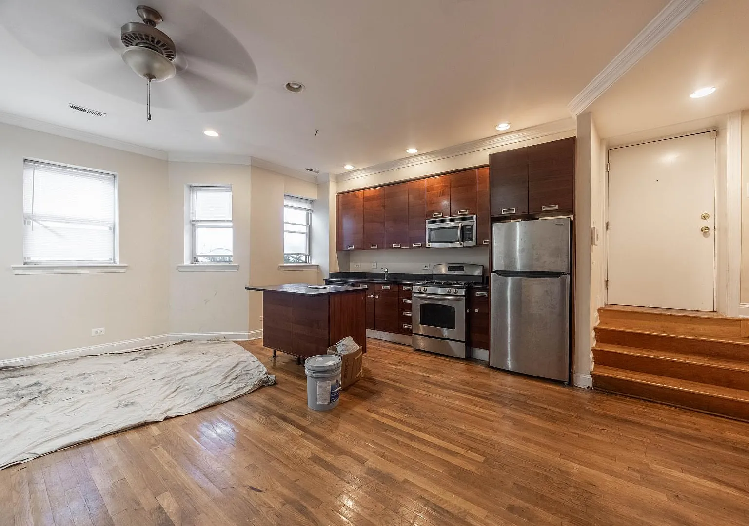 6935 North Oakley Avenue #G — Photo 2