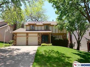 14925 Brookside Cir, Omaha, NE 68144
