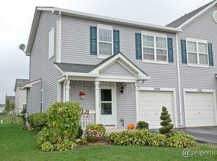 2560 Cesario Dr, Hampshire, IL 60140