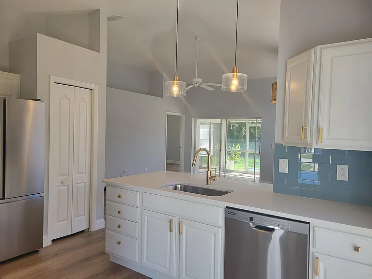 20907 Country Barn Dr — Photo 11